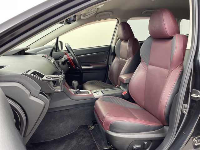 スバル レヴォーグ 1．6STIスポーツアイサイト 鹿児島県 2017(平29)年 9万km ダークグレーメタリック 社外ナビ/（フルセグ/Bluetooth/CD/DVD/ラジオ）　/レーダークルーズコントロール　/パドルシフト　/シートヒーター　/ブラインドスポットモニター　/オートハイビーム　/レザーシート　/ヘッドライトレベライザー/ETC　/ヒルスタートアシスト　/プリクラッシュセーフティ/レーンキープアシスト/プッシュスタートボタン/保証書/取扱説明書