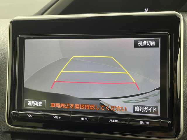 トヨタ ヴォクシー ZS 煌 茨城県 2017(平29)年 5.8万km ブラック 純正9インチナビ/バックカメラ/フルセグTV/アダプティブクルーズコントロール/LEDライト/両側電動スライドドア/衝突軽減ブレーキ/レーンキープアシスト/横滑り防止機能/純正16インチAW/フリップダウンモニター/ドアバイザー/ETC/プッシュスタート/スマートキー