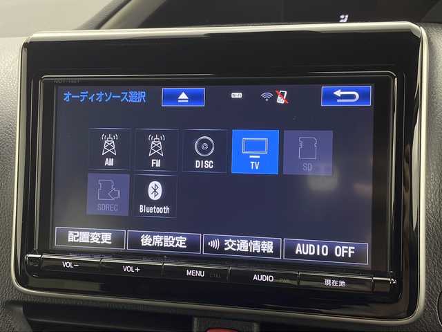 トヨタ ヴォクシー ZS 煌 茨城県 2017(平29)年 5.8万km ブラック 純正9インチナビ/バックカメラ/フルセグTV/アダプティブクルーズコントロール/LEDライト/両側電動スライドドア/衝突軽減ブレーキ/レーンキープアシスト/横滑り防止機能/純正16インチAW/フリップダウンモニター/ドアバイザー/ETC/プッシュスタート/スマートキー