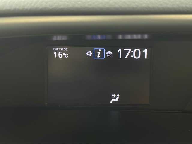 トヨタ ヴォクシー ZS 煌 茨城県 2017(平29)年 5.8万km ブラック 純正9インチナビ/バックカメラ/フルセグTV/アダプティブクルーズコントロール/LEDライト/両側電動スライドドア/衝突軽減ブレーキ/レーンキープアシスト/横滑り防止機能/純正16インチAW/フリップダウンモニター/ドアバイザー/ETC/プッシュスタート/スマートキー