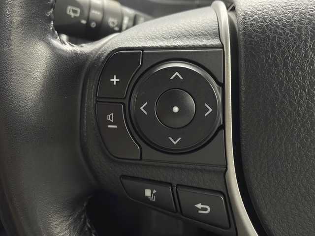 トヨタ ヴォクシー ZS 煌 茨城県 2017(平29)年 5.8万km ブラック 純正9インチナビ/バックカメラ/フルセグTV/アダプティブクルーズコントロール/LEDライト/両側電動スライドドア/衝突軽減ブレーキ/レーンキープアシスト/横滑り防止機能/純正16インチAW/フリップダウンモニター/ドアバイザー/ETC/プッシュスタート/スマートキー