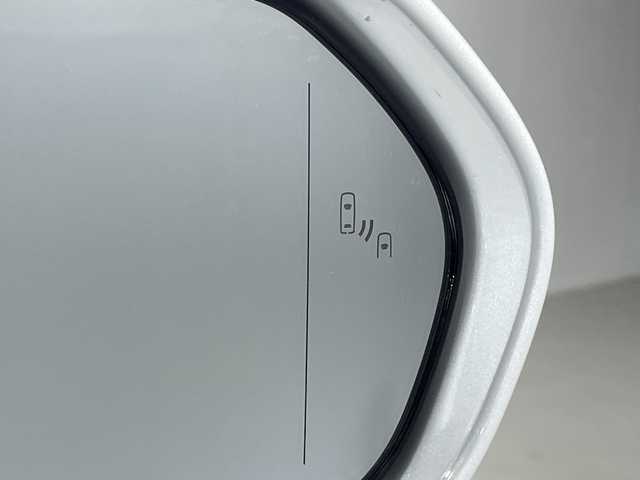 トヨタ クラウン ハイブリッド RS アドバンス 神奈川県 2021(令3)年 3.4万km プレシャスホワイトパール トヨタセーフティーセンス/純正12.3インチSDナビ/TRDエアロ/ヘッドアップディスプレイ/ブラインドスポットモニター/バックカメラ/クルーズコントロール/ムーンルーフ/レザーシート/シートヒーター/シートベンチレーション/ステアリングヒーター/ETC/アイドリングストップ/LEDヘッドライト/フォグランプ/オートライト/ウィンカーミラー/電動格納ミラー/純正18インチAW/パワーシート/プッシュスタート/フロアマット