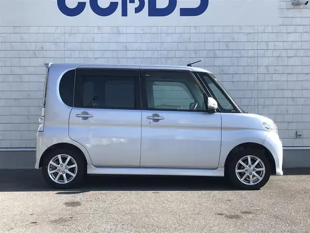 ダイハツ タント カスタム X スペシャル 栃木県 2012(平24)年 7.4万km ブライトシルバーメタリック (株)IDOMが運営する【じしゃロン小山店】の自社ローン対象車両になります。こちらは現金ご利用時の価格です。/自社ローンご希望の方は別途その旨お申付け下さい。//禁煙車/社外ワンセグナビ/（CD/DVD/AM/FMラジオ）/スマートキー/バックカメラ/ＥＴＣ/片側パワースライドドア/ドライブレコーダー/アイドリングストップ/電動格納ドアミラー/パワーウインドウ