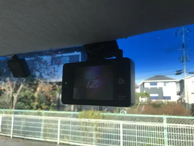 ダイハツ タント カスタム X スペシャル 栃木県 2012(平24)年 7.4万km ブライトシルバーメタリック (株)IDOMが運営する【じしゃロン小山店】の自社ローン対象車両になります。こちらは現金ご利用時の価格です。/自社ローンご希望の方は別途その旨お申付け下さい。//禁煙車/社外ワンセグナビ/（CD/DVD/AM/FMラジオ）/スマートキー/バックカメラ/ＥＴＣ/片側パワースライドドア/ドライブレコーダー/アイドリングストップ/電動格納ドアミラー/パワーウインドウ