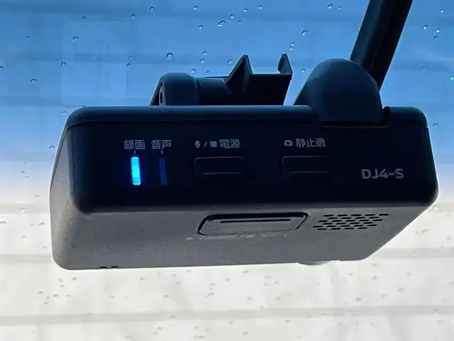 ホンダ フリード ハイブリット ジャストセレクション 群馬県 2015(平27)年 7.9万km プレミアムブルーオパールメタリック ６人乗り　/ナビ　/フルセグ・ＣＤ・ＤＶＤ再生　/バックカメラ　/両側パワースライドドア　/クルーズコントロール　/ドライブレコーダー　/リアスポイラー　/無限フロアマット　/ＥＴＣ　/横滑り防止装置　/ＬＥＤオートライト