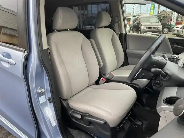 ホンダ フリード ハイブリット ジャストセレクション 群馬県 2015(平27)年 7.9万km プレミアムブルーオパールメタリック ６人乗り　/ナビ　/フルセグ・ＣＤ・ＤＶＤ再生　/バックカメラ　/両側パワースライドドア　/クルーズコントロール　/ドライブレコーダー　/リアスポイラー　/無限フロアマット　/ＥＴＣ　/横滑り防止装置　/ＬＥＤオートライト