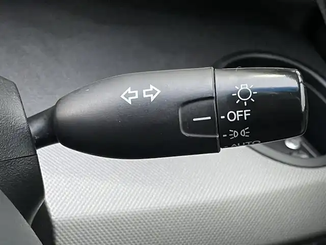 ホンダ フリード ハイブリット ジャストセレクション 群馬県 2015(平27)年 7.9万km プレミアムブルーオパールメタリック ６人乗り　/ナビ　/フルセグ・ＣＤ・ＤＶＤ再生　/バックカメラ　/両側パワースライドドア　/クルーズコントロール　/ドライブレコーダー　/リアスポイラー　/無限フロアマット　/ＥＴＣ　/横滑り防止装置　/ＬＥＤオートライト