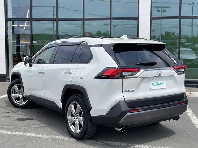 トヨタ ＲＡＶ４ G 道東・釧路十勝 2020(令2)年 4.1万km ホワイトパールクリスタルシャイン 純正ナビ/【ラジオ・CD・DVD・TV・SD・BT】/サンルーフ/ルーフレール/シートヒーター/パワーシート/シートメモリ/ステアリングヒーター/電動リアゲート/レーダークルコン/Bカメラ/ETC2.0/前後ドラレコ/BSM/ブレーキホールド/電動パーキングブレーキ/前後コーナーセンサー