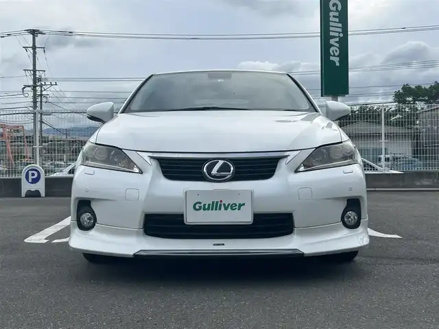 レクサス ＣＴ 200h バージョンL 福岡県 2012(平24)年 15.3万km ホワイトパールクリスタルシャイン 禁煙車純正7型HDDナビ(フルセグ/CD/DVD/BT)バックモニタークルコンコーナーセンサーパワーシートETC純正フロアマット純正LEDヘッドライト純正フォグランプ純正17インチアルミホイールUSBテレビキャンセラー