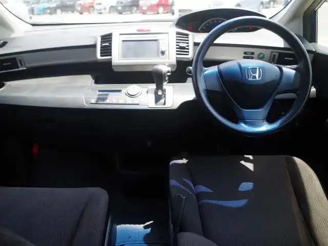 ホンダ フリード G ジャストセレクション 千葉県 2012(平24)年 4.9万km コバルトブルーパール 左パワースライドドア/右イージークローザードア/純正メモリーナビ/【CD再生機能】/ウインカーミラー/スマートキー