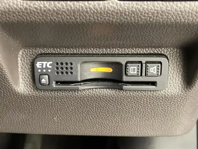 ホンダ フリード G ホンダセンシング 群馬県 2020(令2)年 3.2万km シーグラスブルーパール ナビ装着用スペシャルパッケージ＋ETC車載器(ナビ連動)/・リアワイドカメラ/・ナビ/オーディオリモートコントロールスイッチ/・ハンズフリーテレホンスイッチ/音声認識スイッチ/・USBジャック/4スピーカー/・デジタルTV用プリントアンテナ(12セグ/ワンセグ)/・専用ワイヤーハーネス/・ETC車載器(ナビゲーション連動)/＝＝＝＝＝/純正ナビ(VXM-204VFi)/・AM/FM/USB/SD/CD/DVD/Bluetooth/フルセグTV/純正ドライブレコーダー/ホンダセンシング/・衝突軽減ブレーキ（CMBS）/・誤発進/誤後進抑制機能/・路外逸脱抑制機能/・渋滞追従機能付アダプティブクルーズコントロール（ACC）/・車線維持支援システム（LKAS）/・先行車発進お知らせ機能/・標識認識機能/両側パワースライドドア/アイドリングストップ/プッシュスタート/スマートキー