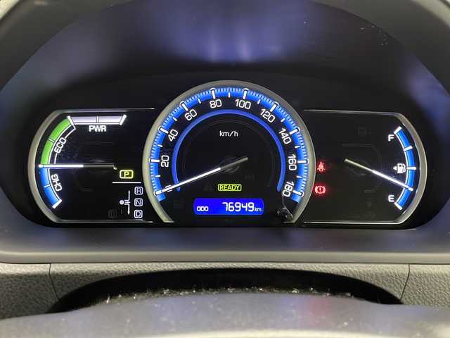 トヨタ ヴォクシー ハイブリッド X 宮崎県 2015(平27)年 7.7万km ブラック 禁煙車/純正9型ナビTV/（NSZT-Y64T/CD/DVD/Bluetooth/フルセグTV）/純正バックカメラ/純正ビルトインETC/純正LEDオートライト/純正フォグ/純正15インチアルミ/純正フロアマット/両側電動スライドドア/デュアルオートエアコン/ウインカードアミラー/スマートキー/プッシュエンジンスタート/スペアキー/新車時保証書/取扱い説明書