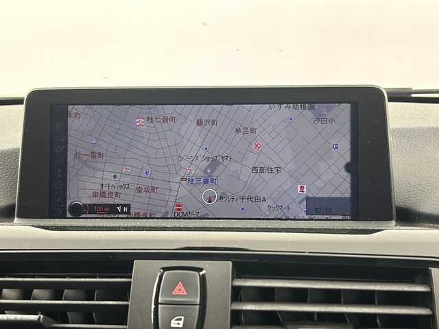 ＢＭＷ ３２０ｉ スポーツ 愛知県 2012(平24)年 6.5万km アルピンホワイトⅢ 純正ナビ/Bluetooth/CD/DVD/ラジオ/iDriveコントローラー/D席メモリ機能付きパワーシート/N席パワーシート/パドルシフト/クルーズコントロール/走行モード/ECOMODE/SPORT/アイドリングストップ/LEDライト/フォグランプ/リアフォグランプ/オートライト/ルームミラー一体型ビルドインＥＴＣ/純正フロアマット/純正AW18インチ「スタッドレス」/ウインカー付電動格納ミラー/プッシュスタート/スマートキー/保証書/スペアキー有