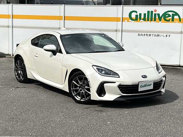 スバル ＢＲＺ R 愛知県 2023(令5)年 5.8万km クリスタルホワイトP /禁煙//ワンオーナー//メモリナビ//フルセグ/CD/DVD/SD/MSV/USB/BT//ipod/HDMI/FM/AM//バックカメラ//純正17AW//ETC//ドライブレコーダー//クルーズコントロール//TRC//SRVD//SRH//ヒルスタートアシスト//トラックモード//LEDオートライト//オートリトラウィンカーミラー//アルミペダル//プッシュスタート//革巻ステアリング//ステアリングスイッチ//フロアマット//USB充電//新車時保証書//取扱説明書/ETC取説/ナビ取説//スマートキー//スマートスペアキー
