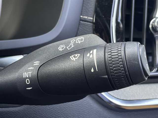 ボルボ Ｖ６０ T5 インスクリプション 三重県 2019(令1)年 4.8万km オニキスブラックP ACC/インテリセーフ /ブラウンレザー/harman/kardonサウンド/純正ナビ/フルセグTV/全方位カメラ/電動リアゲート/純正18インチアルミ/シートヒーター/シートベンチレーション/ETC