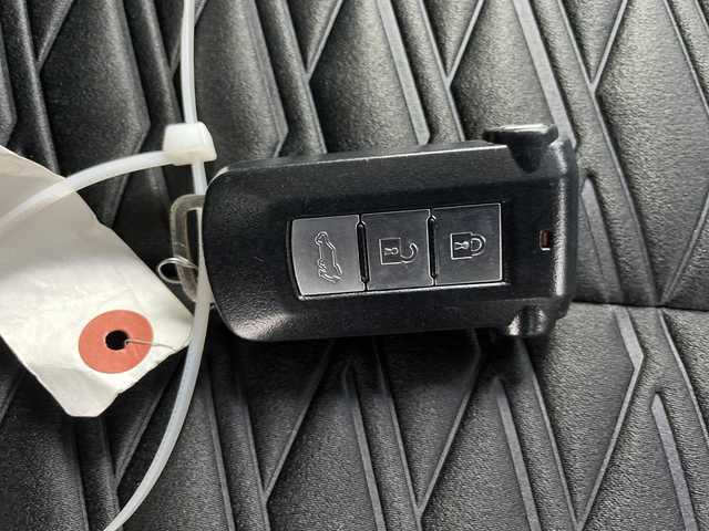 三菱 デリカＤ：５ アーバンギア G パワーパッケージ 道央・札幌 2019(令1)年 2.9万km ウォームホワイトパール 禁煙車/社外ナビ/（CD/DVD/BT/フルセグTV/FM/AM）/衝突被害軽減ブレーキ/車線逸脱警報/アダプティブクルーズコントロール/全方位カメラ/ETC/ドライブレコーダー/両側パワースライドドア/ブラインドスポットモニター/D席パワーシート/前席シートヒーター/パドルシフト/オートステップ/パワーバックドア/電動パーキングブレーキ/オートブレーキホールド/BLITZ車高調/社外フロアマット/社外20インチAW/純正サスペンション積込