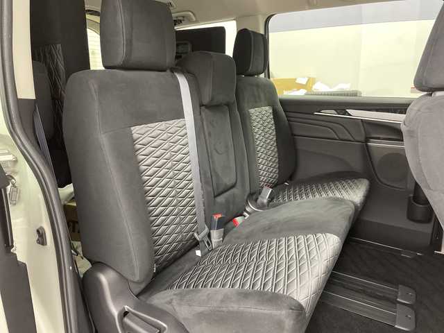 三菱 デリカＤ：５ アーバンギア G パワーパッケージ 道央・札幌 2019(令1)年 2.9万km ウォームホワイトパール 禁煙車/社外ナビ/（CD/DVD/BT/フルセグTV/FM/AM）/衝突被害軽減ブレーキ/車線逸脱警報/アダプティブクルーズコントロール/全方位カメラ/ETC/ドライブレコーダー/両側パワースライドドア/ブラインドスポットモニター/D席パワーシート/前席シートヒーター/パドルシフト/オートステップ/パワーバックドア/電動パーキングブレーキ/オートブレーキホールド/BLITZ車高調/社外フロアマット/社外20インチAW/純正サスペンション積込