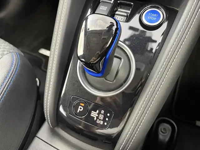 日産 キックス X 愛知県 2021(令3)年 3.6万km ピュアブラック エマージェンシーブレーキ/プロパイロット　/純正9インチメモリナビ/　　CD/DVD/BT/フルセグ　/アラウンドビューモニター　/LEDオートライト　/ハーフレザーシート　/純正17インチアルミホイール/電子パーキング　/ステアリングヒーター　/純正ETC