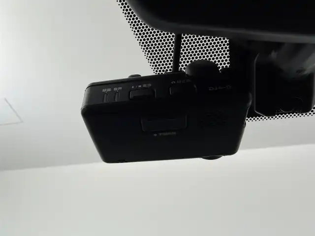 日産 キックス X 愛知県 2021(令3)年 3.6万km ピュアブラック エマージェンシーブレーキ/プロパイロット　/純正9インチメモリナビ/　　CD/DVD/BT/フルセグ　/アラウンドビューモニター　/LEDオートライト　/ハーフレザーシート　/純正17インチアルミホイール/電子パーキング　/ステアリングヒーター　/純正ETC