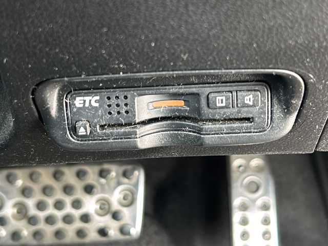 ホンダ ＣＲ－Ｚ αブラックレーベル 山形県 2011(平23)年 14.9万km ダークピューターメタリック 純正HDDナビ/（AM/FM/TV/CD/DVD）/クルーズコントロール/バックカメラ/パドルシフト/ステアリングスイッチ/ETC/エンジンスターター/社外AW/純正AWスタッドレスタイヤ車載/純正フロアマット/電動格納ミラー/HIDヘッドランプ/フォグランプ