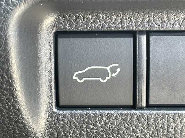 トヨタ ハリアー Z 三重県 2020(令2)年 3.8万km プレシャスブラックパール 純正12.3型ナビ/バックカメラ/デジタルインナーミラー/BSM/JBL/革巻きステアリング/ビルトインETC2.0/USB給電ポート/パワーバックドア/パワーシート/オートハイビーム/電子パーキング/純正フロアマット/スペアキー/電動格納ミラー/禁煙車