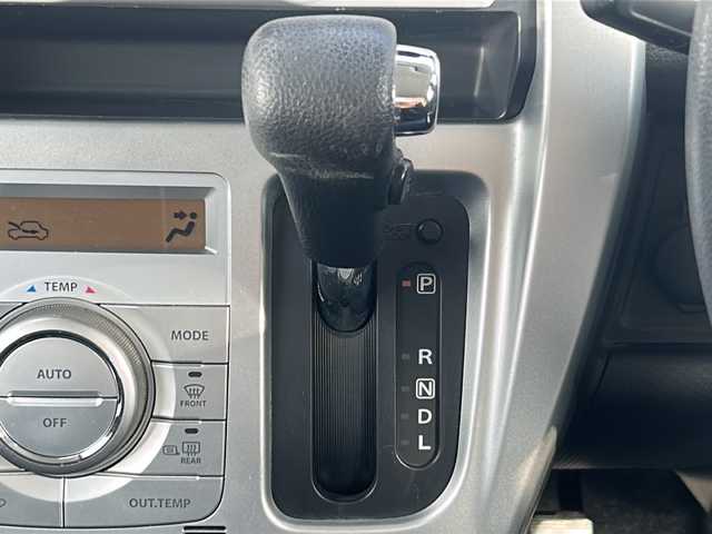 マツダ フレア クロスオーバー XG 千葉県 2015(平27)年 13万km クリスタルホワイトP 社外ナビ /バックカメラ/ミラー型前後ドライブレコーダー/シートヒーター/アイドリングストップ/純正フロアマット/純正ドアバイザー/電動格納ミラー/禁煙車