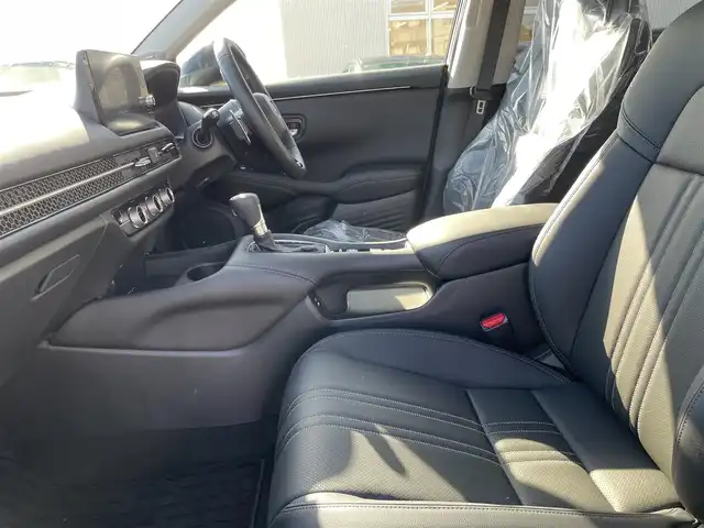 ホンダ ＺＲ－Ｖ Z 石川県 2025(令7)年 0.9万km 黒 ワンオーナー/純正9型ナビ/フルセグTV/全方位カメラ/LEDヘッドライト/ホンダセンシング/レーダークルーズ/パワーシート/純正アルミホイール/スマートキー/プッシュスタート/電動ミラー/ドライブレコーダー/ETC2.0/保証書