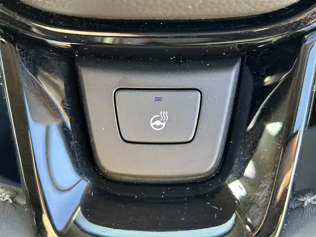 ホンダ ＺＲ－Ｖ Z 福岡県 2025(令7)年 0.9万km 黒 ワンオーナー/純正9型ナビ（AM/FM/BT/フルセグTV）/ブラインドスポットモニター/BOSEサウンド/レーダークルーズコントロール/全方位カメラ/前席パワーシート（運転席メモリ付）/前席シートヒーター/ステアリングヒーター/携帯置くだけ充電/ETC2.0/ドライブレコーダー/パドルシフト/パワーバックドア/USB入力端子/純正18インチアルミホイール/純正フロアマット/プッシュスタート/スペアキー/取扱説明書/保証書