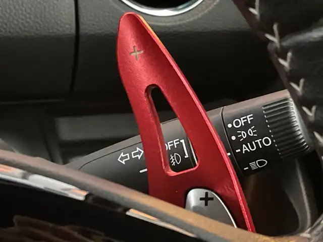ホンダ Ｎ ＢＯＸ カスタム L ターボ 千葉県 2022(令4)年 3.2万km ミッドナイトブルービームM 純正8インチナビ/(フルセグTV/BT/CD/DVD/FM/AM)/バックカメラ/衝突被害軽減システム/車線逸脱警報/クルーズコントロール/ハーフレザーシート/両側パワースライドドア/横滑り防止装置/ETC/アイドリングストップ/LEDヘッドライト/フォグランプ/オートライト/ウィンカーミラー/電動格納ミラー/純正15インチAW/前席シートヒーター/シートリフター/パドルシフト/プッシュスタート/スマートキー/フロアマット/スペアキー