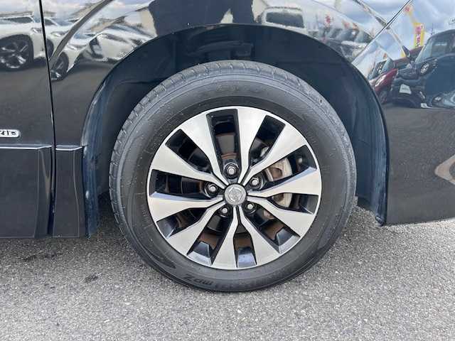 日産 セレナ ハイウェイスターVセレクションⅡ 大阪府 2018(平30)年 6万km ダイヤモンドブラック ９インチナビ　/フルセグ　/Ｂｌｕｅｔｏｏｔｈ　/全方位カメラ　/フリップダウンモニター　/クルーズコントロール　/両側パワースライドドア　/前後コーナーセンサー　/ドライブレコーダー　/ＥＴＣ　/ＬＥＤヘッドライト/マット/バイザー