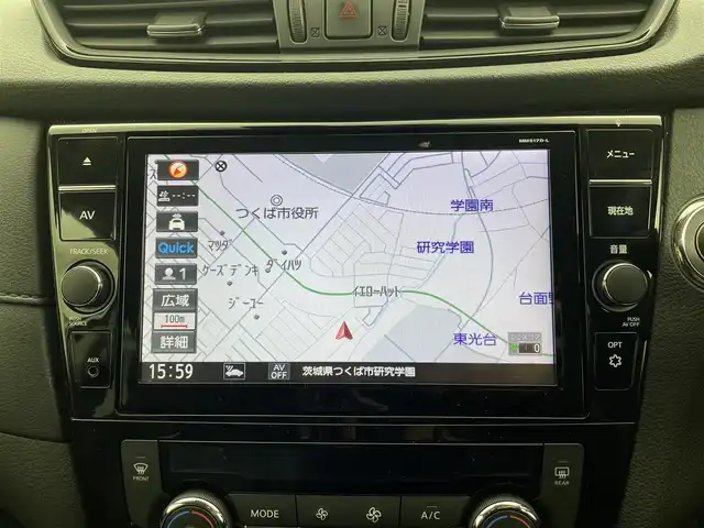 日産 エクストレイル ハイブリッド 20X 茨城県 2017(平29)年 5.3万km ブリリアントホワイトパール プロパイロット/車線逸脱警報システム/車線逸脱防止支援システム/後側方車両検知警報システム/エマージェンシーブレーキ/純正ナビゲーションMM517D-L/コーナーセンサー/パワーバックドア/ハイビームアシスト/インテリルームミラー