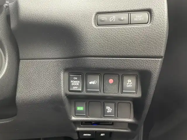 日産 エクストレイル ハイブリッド 20X 茨城県 2017(平29)年 5.3万km ブリリアントホワイトパール プロパイロット/車線逸脱警報システム/車線逸脱防止支援システム/後側方車両検知警報システム/エマージェンシーブレーキ/純正ナビゲーションMM517D-L/コーナーセンサー/パワーバックドア/ハイビームアシスト/インテリルームミラー