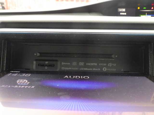 ホンダ ステップワゴン スパーダ eHEV G ホンダS 千葉県 2021(令3)年 4.1万km プラチナホワイトパール ホンダセンシング/・衝突軽減ブレーキ（CMBS）/・車線維持支援システム（LKAS）/・アダプティブクルーズコントロール（ACC）/・後方誤発進抑制機能/・誤発進抑制機能/両側パワースライドドア/純正メモリーナビ/地デジTV/【DVD/CD再生機能　Bluetooth接続】/バックカメラ/革巻きステアリング/ステアリングスイッチ/ETC（2.0）/LEDヘッドライト/フォグライト/ウインカーミラー/純正16インチアルミホイル/スマートキー