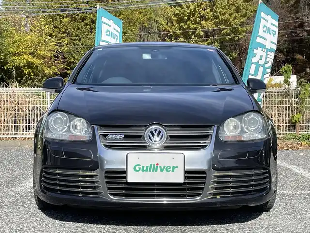 フォルクスワーゲン ゴルフ R32 埼玉県 2006(平18)年 5.2万km 黒 本革シート/シートヒーター/社外ディスプレイオーディオ/バックカメラ/純正１８インチAW/HIDライト/キーレス
