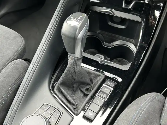 ＢＭＷ Ｘ１ xDrive 18d Mスポーツ 道東・釧路十勝 2019(令1)年 1.4万km サファイアブラックP ４WD/純正HDDナビ/ BT/USB/バックカメラ/ミラーETC/純正前後ドライブレコーダー/衝突回避ブレーキ/クルーズコントロール/パークディスタンスコントロール/フロントシートヒーティング/純正フロアマット/パワーバックドア/純正18インチAW