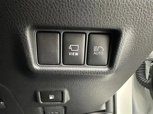 トヨタ Ｃ－ＨＲ S GRスポーツ 兵庫県 2020(令2)年 4.6万km ホワイトパールクリスタルシャイン 純正ディスプレイオーディオ(USB/フルセグ/Bluetooth/Miracast)/全方位カメラ/ハーフレザーシート/シートヒーター(D+N席)/純正19インチアルミホイール/純正フロアマット/追従型クルーズコントロール/前後ドライブレコーダー/オートライト/オートマチックハイビーム/LEDヘッドライト/ビルトインETC/レーンキープアシスト