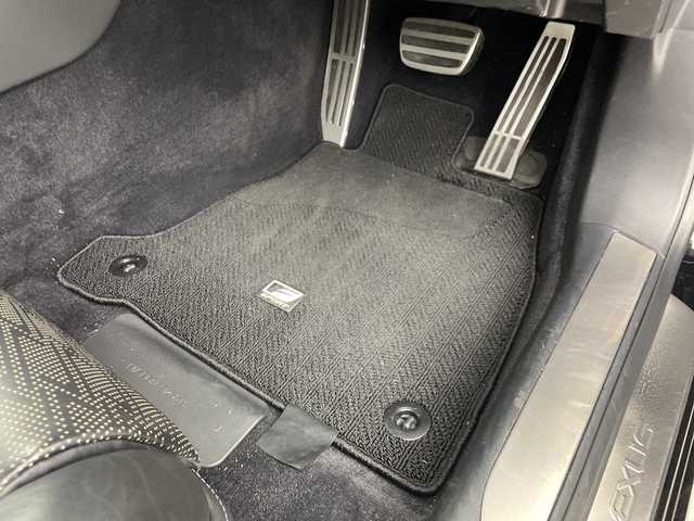 レクサス ＬＳ 500h Fスポーツ 群馬県 2017(平29)年 7.9万km ブラック ４ＷＤ　ムーンルーフ　マークレビンソンプレミアムオーディオ　純正ナビ　全周囲カメラ　ビルトインＥＴＣ２．０　パワーバッグドア　デジタルインナーミラー　シートヒーター　ベンチレーション　ＬＥＤ　禁煙車