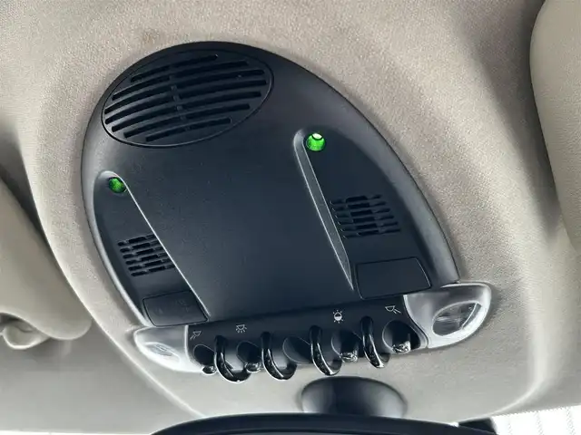 ＭＩＮＩ ミニ クロスオーバー クーパー D 群馬県 2015(平27)年 5万km コスミックブルーM ワンオーナー/社外メモリーナビ（AVIC-R205）/（FM/AM/CD/DVD/BT/AUX/iPod）/フルセグテレビ/社外ドラレコ（前方 20R-012）/バックカメラ/ETC/横滑り防止装置/革巻きステアリング/電動格納ミラー/フォグランプ/純正アルミホイール/純正マット/取扱説明書/保証書/社外ホイール付きスタッドレスタイヤ積込