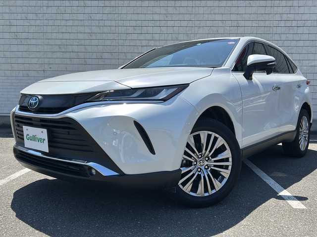 トヨタ ハリアー ハイブリッド G 秋田県 2023(令5)年 5.3万km プラチナホワイトパールマイカ ・4WD/・純正8インチコネクテッドナビ/・フルセグTV/・ETC2.0/・セーフティセンス/・デジタルインナーミラー/・パワーバックドア/・LEDヘッドランプ/・フォグランプ/・オートライト/・純正18インチアルミ/・革巻きステアリングホイール/・ハーフレザーシート/・パワーシート/・左右独立温度調整オートエアコン/・スマートエントリー