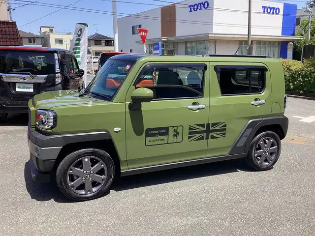 ダイハツ タフト G ターボ 神奈川県 2023(令5)年 1.1万km フォレストカーキメタリック ワンオーナー/9インチディスプレイオーディオ/パノラマ対応カメラ/ETC/スマートアシスト/シートヒーター/スマートキー/リトルD仕様