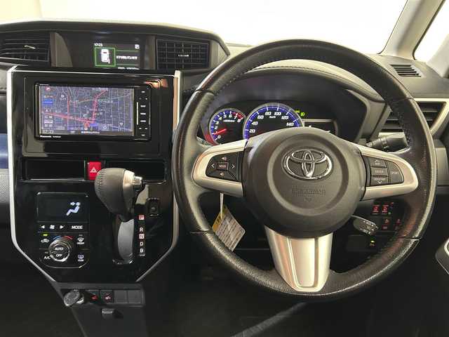 トヨタ タンク カスタムG－T 愛媛県 2019(令1)年 4.4万km ブラックマイカメタリック/パールホワイト2トーン ・７型社外ナビ（フルセグＴＶ・ＢＴ・ＦＭＡＭ・ＳＤ）/・バックカメラ　/・ＥＴＣ　/・両側パワースライドドア　/・クルーズコントロール　/・衝突軽減ブレーキ　/・オートマチックハイビーム　/・前方ドラレコ　/・横滑り防止/・アイドリングストップ/・コーナーセンサー/・ステアリングリモコン/・LEDヘッドライト/・DN席シートヒーター
