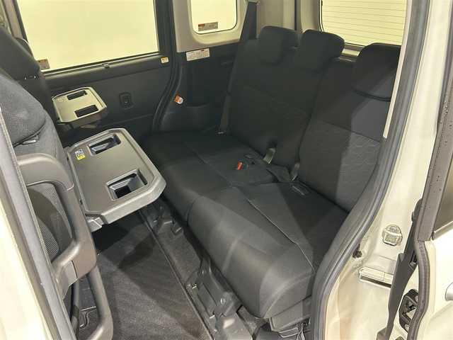 トヨタ タンク カスタムG－T 愛媛県 2019(令1)年 4.4万km ブラックマイカメタリック/パールホワイト2トーン ・７型社外ナビ（フルセグＴＶ・ＢＴ・ＦＭＡＭ・ＳＤ）/・バックカメラ　/・ＥＴＣ　/・両側パワースライドドア　/・クルーズコントロール　/・衝突軽減ブレーキ　/・オートマチックハイビーム　/・前方ドラレコ　/・横滑り防止/・アイドリングストップ/・コーナーセンサー/・ステアリングリモコン/・LEDヘッドライト/・DN席シートヒーター