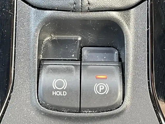 トヨタ カローラ クロス ハイブリッド Z 滋賀県 2023(令5)年 4.1万km プラチナホワイトパールマイカ サンルーフ/モデリスタフルエアロ/純正ディスプレイオーディオ/（フルセグTV/BT）/バックカメラ/ステアリングスイッチ/ブラインドスポットモニター/レーダークルコン/プリクラッシュセーフティ/レーンキープアシスト/電動リアゲート/パワーシート/シートヒーター/オートハイビーム/ＬＥＤヘッドライト/オートリトラミラー/ＥＴＣ/ドライブレコーダー/AC１００V/ルーフレール/純正アルミホイール