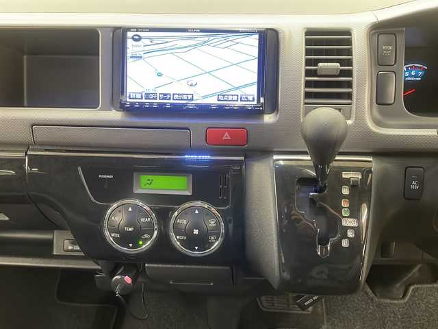 トヨタ ハイエース GL ロング 道央・札幌 2011(平23)年 6万km ブラックマイカ /4WD//社外ナビ：AVN770HDmkII//後席フリップダウンモニター//純正OPモデリスタフロントエアロ//片側パワースライドドア//バックカメラ//デジタルインナーミラー//LEDヘッドライト//純正１５インチホイール付きスタッドレスタイヤ積み込み//