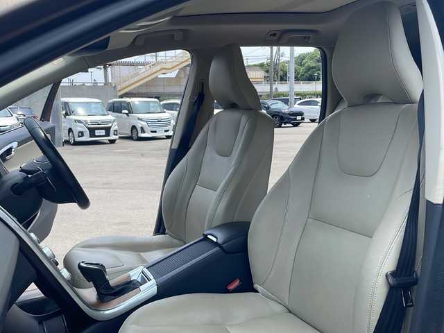 ボルボ ＸＣ６０ D4 クラシック 山口県 2016(平28)年 12.5万km トワイライトブロンズメタリック 純正メモリナビ/Bluetooth接続/バックカメラ/シートヒーター/純正フロアマット/純正18インチアルミホイール/クルーズコントロール/パワーシート/サンルーフ/電動リアゲート/ウインカーミラー/ETC/プッシュスタート