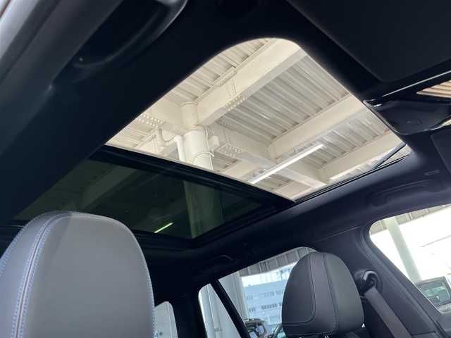 ＢＭＷ ３２０ｄ 山形県 2022(令4)年 5.4万km 白 ・純正ナビ/・サンルーフ/・前後ドラレコ/・バックカメラ/・アダプティブクルーズコントロール/・レーンキープアシスト/・社外チューナー/・ブラインドスポットモニター/・ETC/・パワーテールゲート/・アンビエントライト/・横滑り防止/・オートライト/・シートヒーター