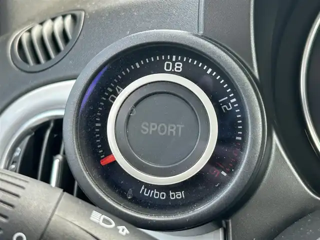 アバルト ５９５ 栃木県 2021(令3)年 1.5万km Gligio Campovolo 左ハンドル/Ｂｌｕｅｔｏｏｔｈ接続/ディスプレイオーディオ/スポーツシート/パワーウィンドウ/５速ＭＴ/ＡＢＳ/横滑り防止装置/純正１６インチＡＷ/ダブル／サイドエアバッグ