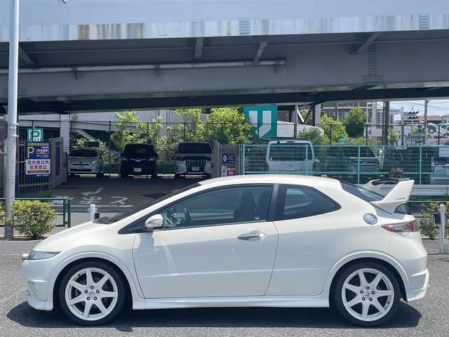 ホンダ シビック タイプR ユーロ 東京都 2011(平23)年 2.7万km チャンピオンシップホワイト メモリナビ/ワンセグテレビ/バックカメラ/ETC/無限リアスポイラー