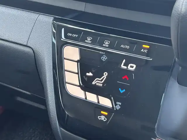 日産 ルークス HWS X プロパイロットED 静岡県 2020(令2)年 4.7万km スパークリングレッド/ブラック ・純正SDメモリーナビ/・全方位カメラ/・フルセグTV/・CD/DVD再生/・ETC（新セキュリティ対応）/・ミュージックサーバー（SD録音）/・Bluetooth/AUX接続/・両側パワースライドドア/・純正フロアマット/・純正14インチアルミホイール/・アダプティブクルーズコントロール/・LEDヘッドライト/・オートマチックハイビーム/・アダプティブヘッドライト/・コーナーセンサー/・横滑り防止装置/・衝突軽減ブレーキ/・ブレーキホールド/・電動パーキングブレーキ/・レーンキープアシスト/・コムテック製ドライブレコーダー（前後）/・充電用USBポート（1個）