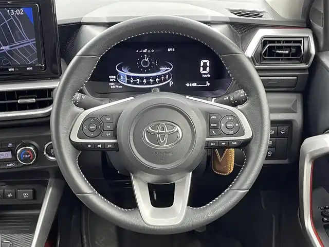 トヨタ ライズ Z 福井県 2021(令3)年 6.5万km ナチュラルベージュマイカM ４WD/純正９型ナビ　/型式：ＮＳＺＴ－Ｙ６８Ｔ /【AM/FM/CD/DVD/Bluetooth/フルセグTV】/全方位カメラ/ビルトインETC/シートヒーター（運転席/助手席）/オートライト/LEDヘッドライド/フロントフォグランプ/プッシュスタート/スマートキー/衝突軽減ブレーキ/クルーズコントロール（追従有）/レーンキープアシスト/社外シートカバー /前後コーナーセンサー